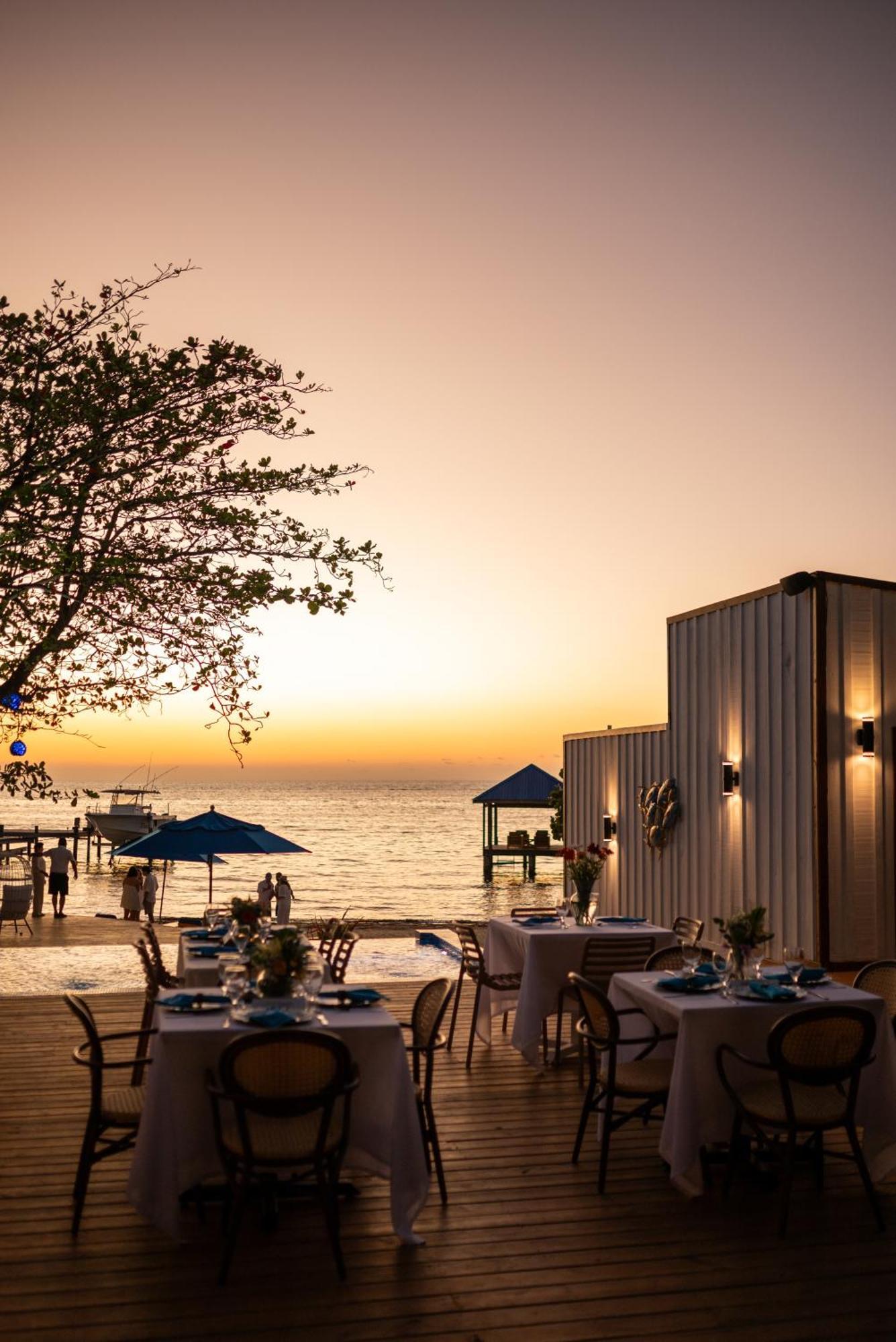 Blue Roatan Resort ウェスト・ベイ エクステリア 写真